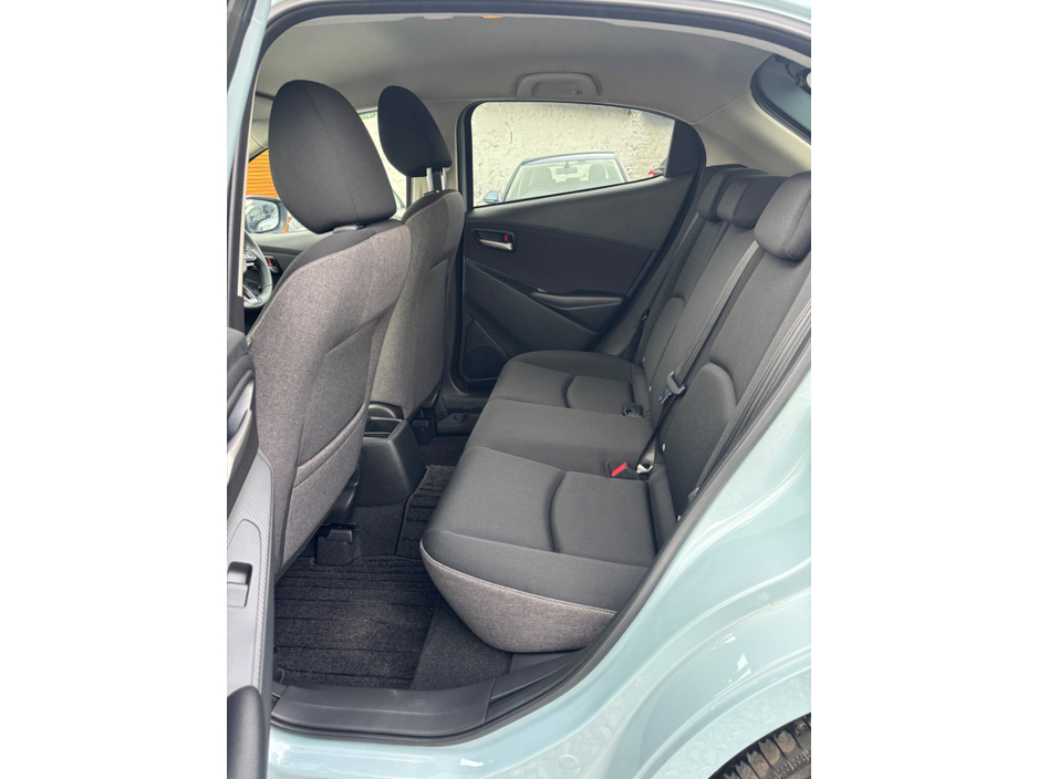 2025 Mazda Mazda2 - image 18