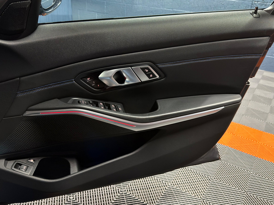 2020 BMW 3 Series 330e M Sport Auto €28,750