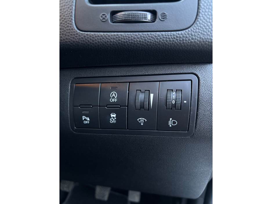 2020 Hyundai ix20 - image 28