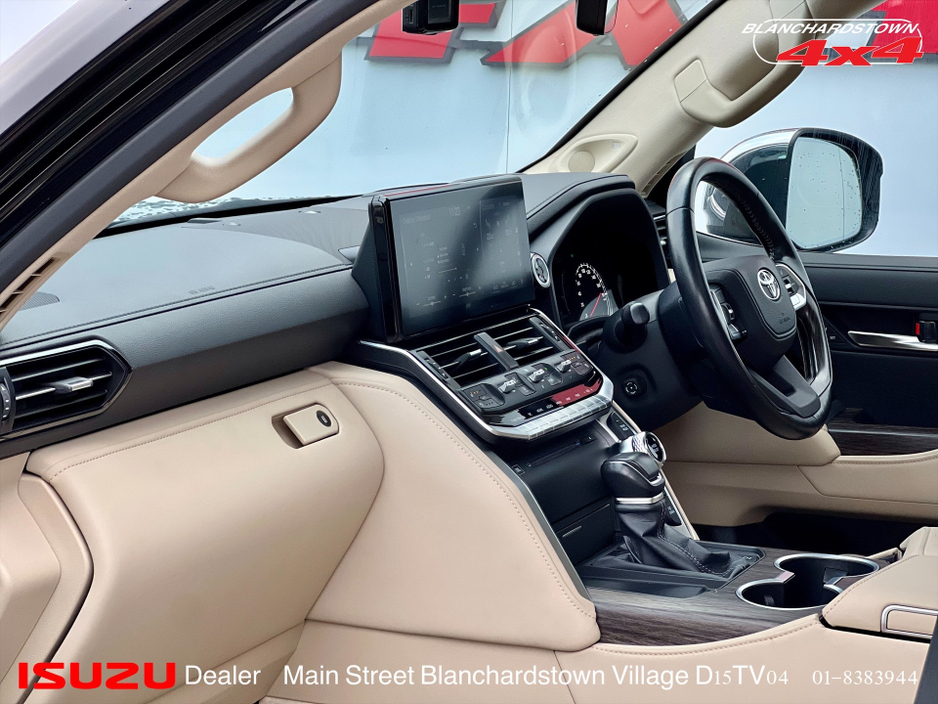 2023 Toyota Amazon LC300 70th ANNIVERSARY MODELISTA