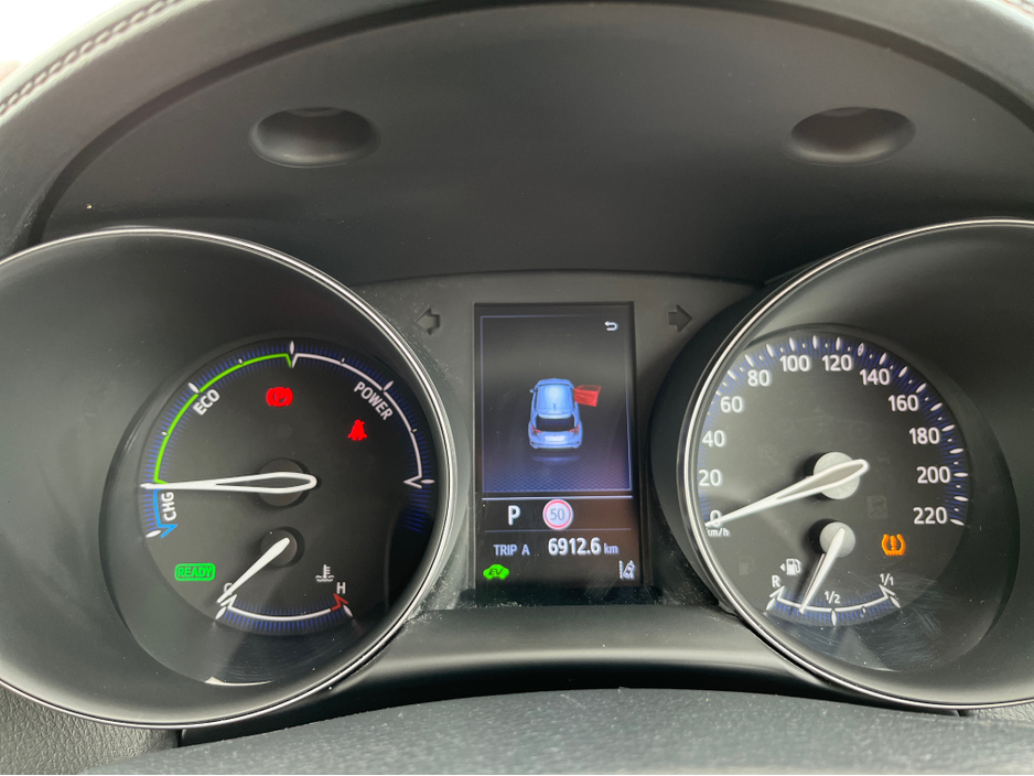 2021 Toyota C-HR 1.8 HYBRID SPORT BI- 4DR AUTO €25,888