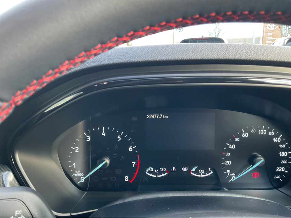 2024 Ford Focus 1.0L ECO ST-LINE 125PS M €26,500