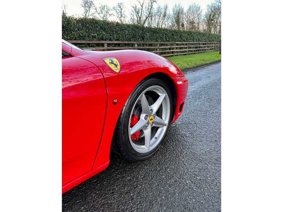 2004 Ferrari 360 MODERNA F1 2DR A €199,995