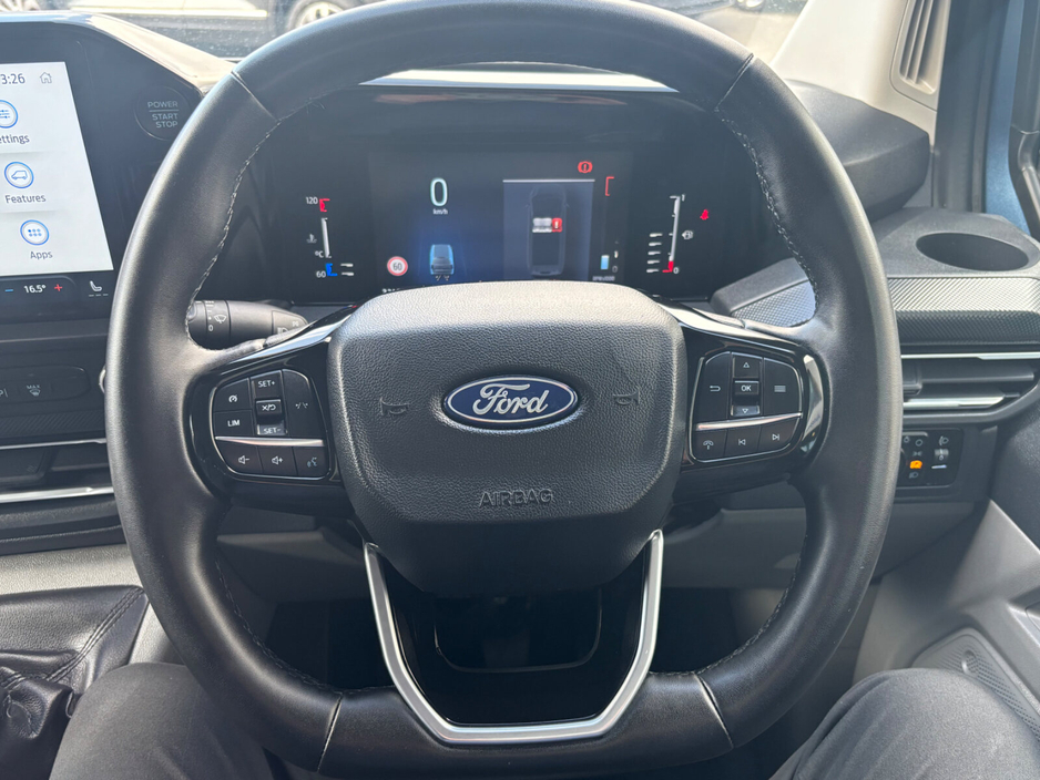 2024 Ford Transit Custom - image 20