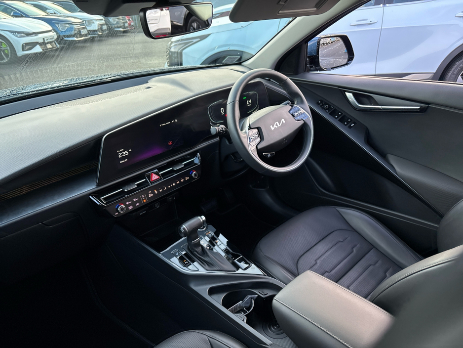 2025 Kia Niro HEV SEM €36,950