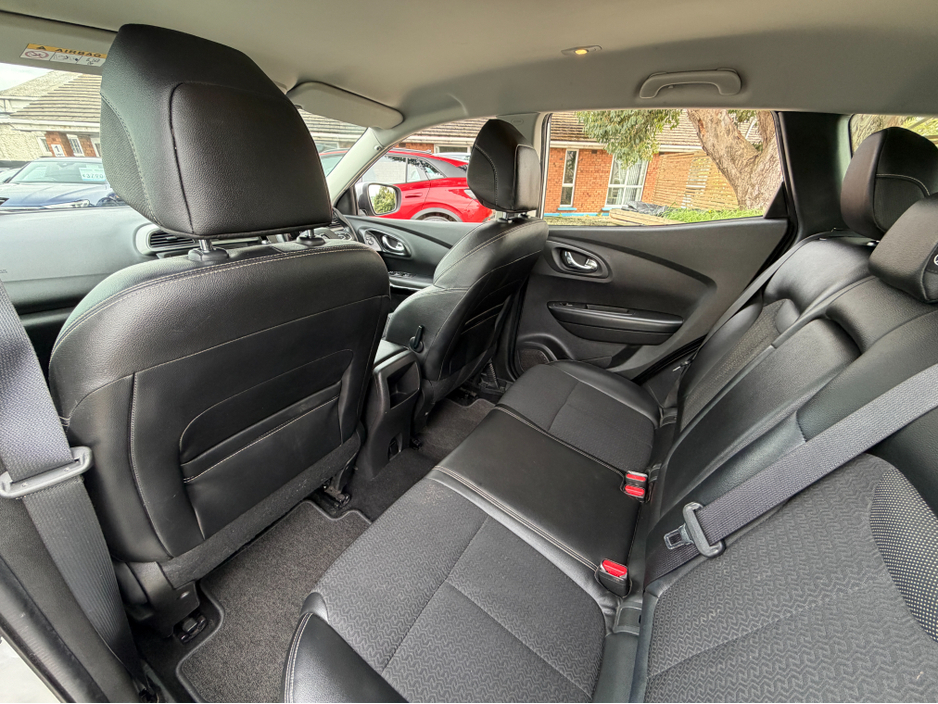 2017 Renault Kadjar - image 24