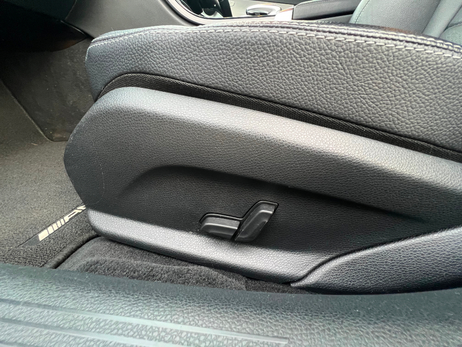 2017 Mercedes-Benz C Class - image 19