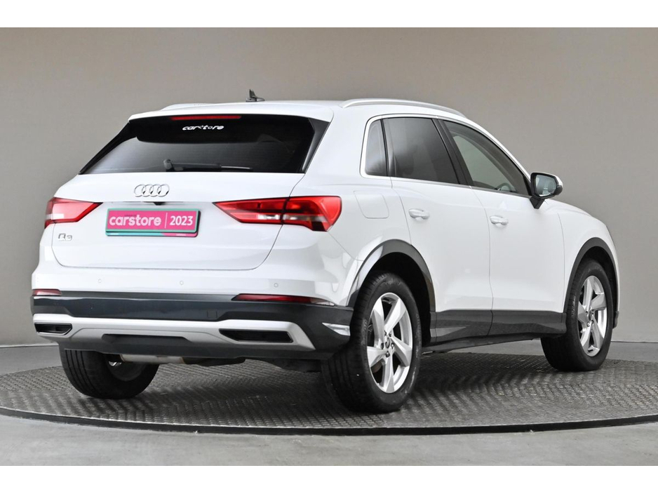 2023 Audi Q3 - image 8