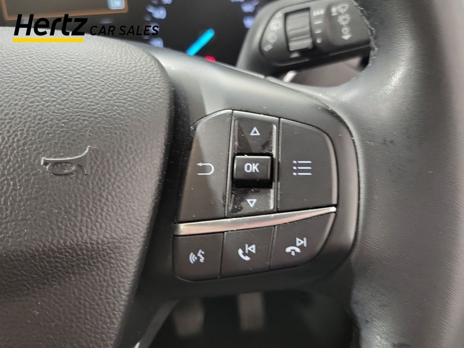 2023 Ford Focus - image 24