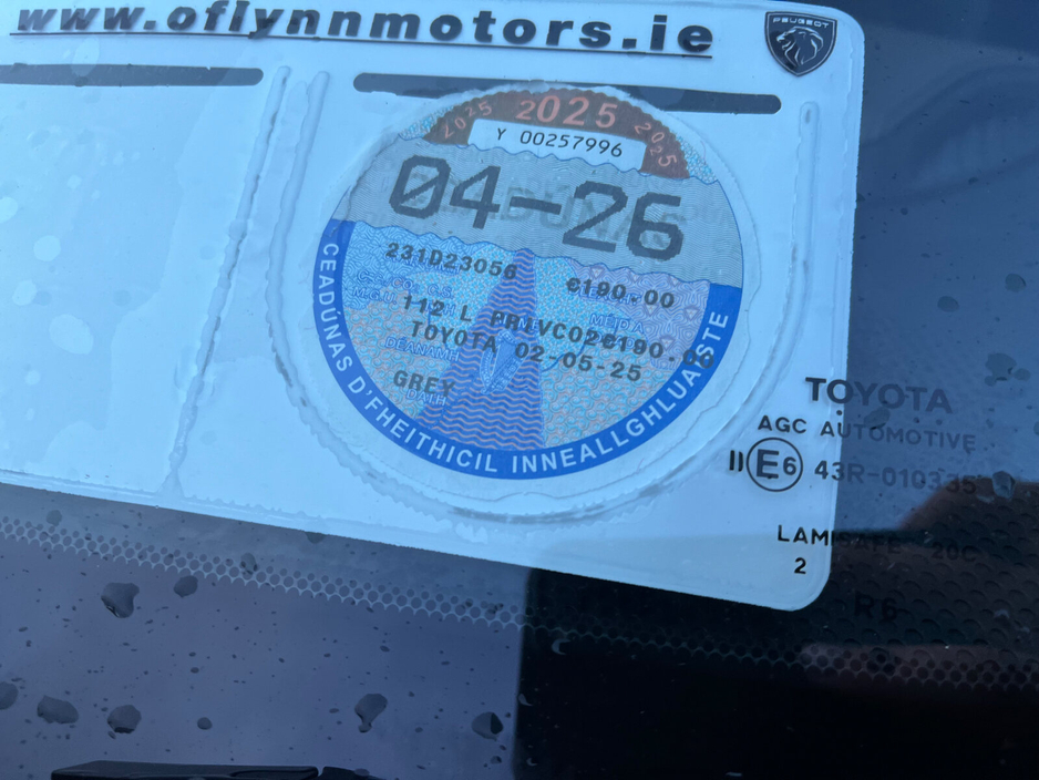 2023 Toyota C-HR 1.8 HYBRID SOL €26,950