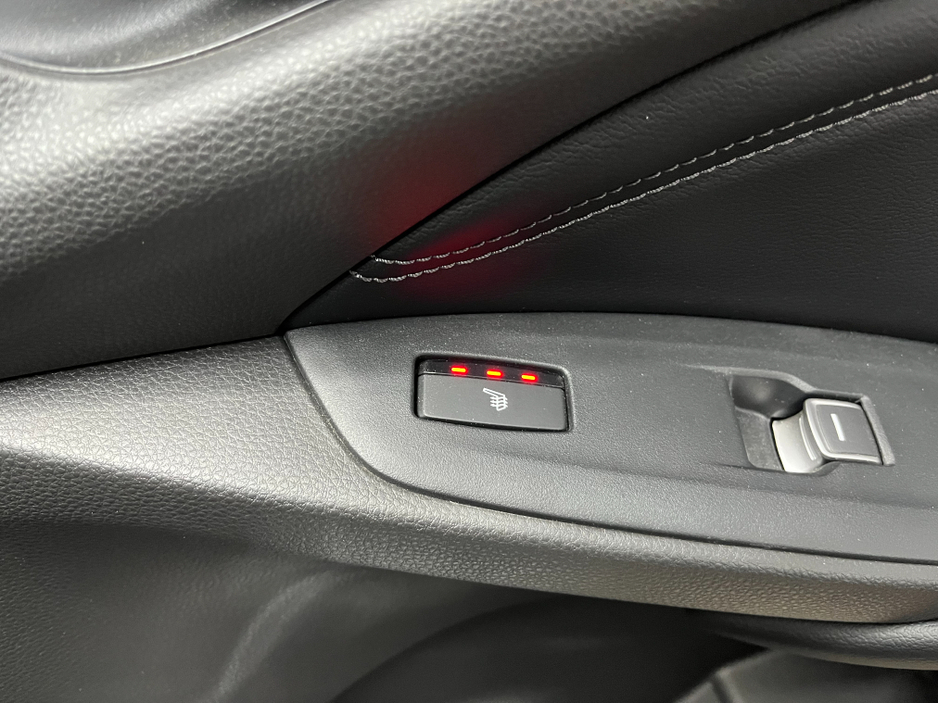 2020 Honda Accord €27950! 2020 HONDA ACCORD EX 2.0 AUTOMATIC / CRUISE CONTROL / REVERSE CAMERA / ELECTRIC MEMORY & HEATED SEATS / PADDLE SHIFTERS / PANORAMIC SUNROOF / HEATED REAR SEATS €27,950