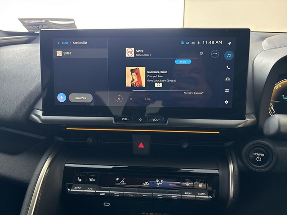 2024 Toyota C-HR 2.0 HYBRID PREMIERE EDITION €37,950