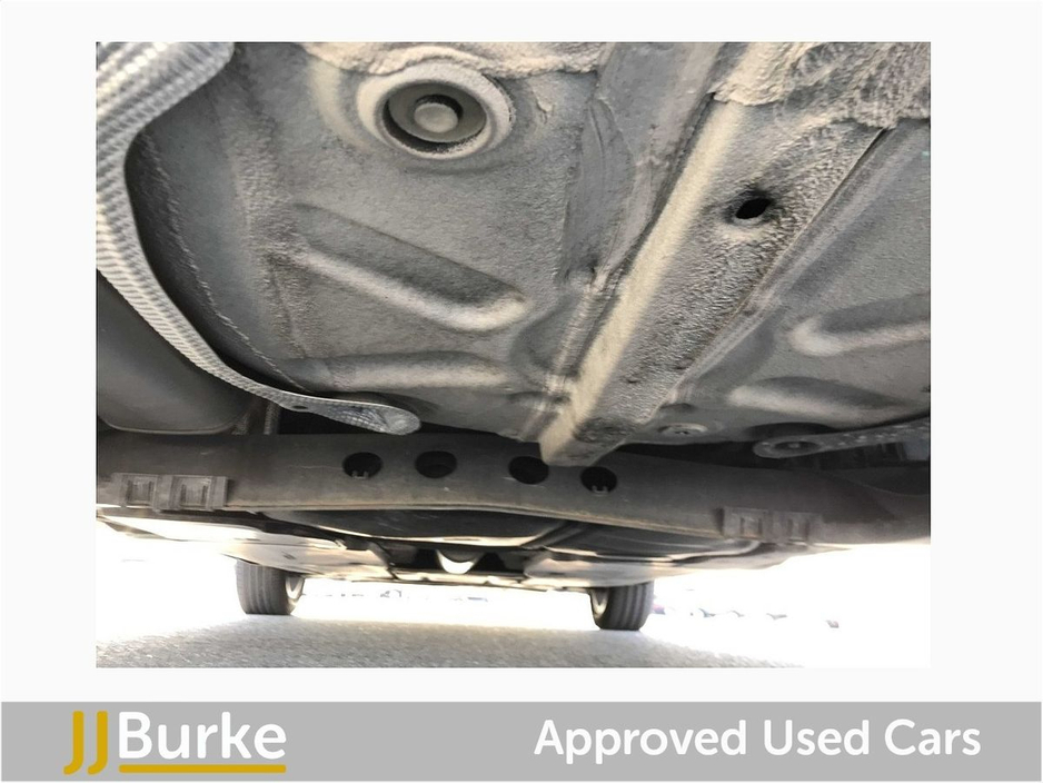 2019 Volkswagen Polo - image 18