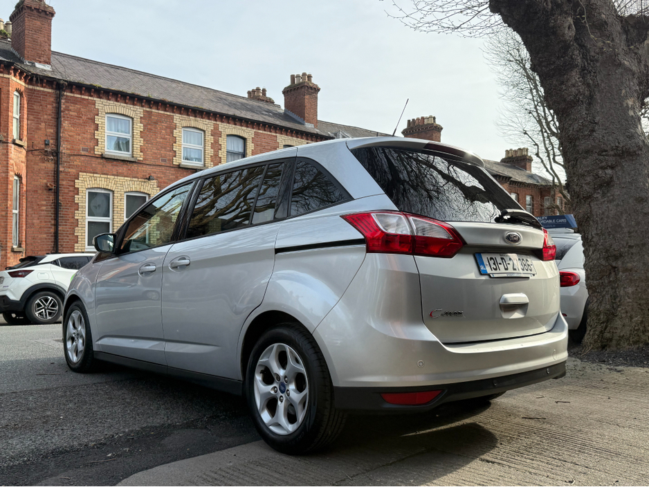2013 Ford Grand C-Max - image 7