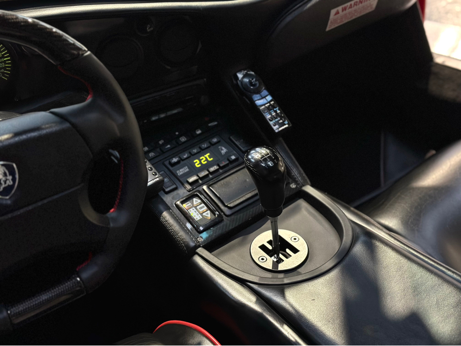 2000 Lamborghini Diablo - image 31