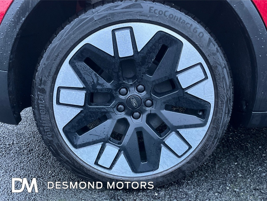 2025 Ford Explorer PREMIUM EV AWD €43,250