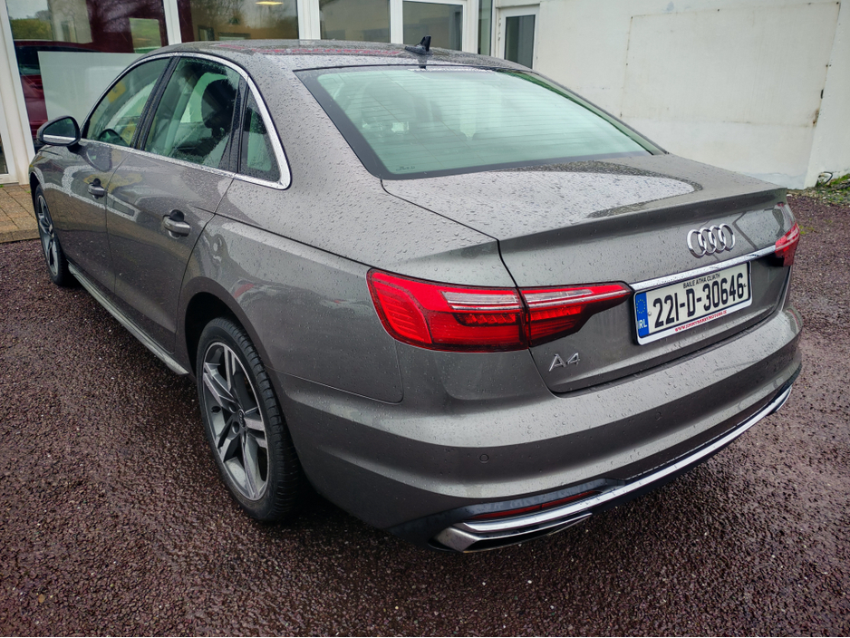 2022 Audi A4 - image 5