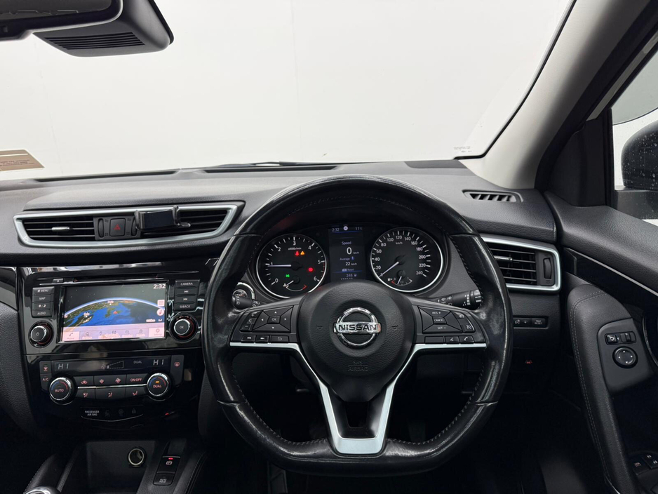 2020 Nissan Qashqai - image 10