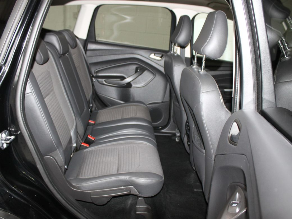 2019 Ford Kuga - image 14