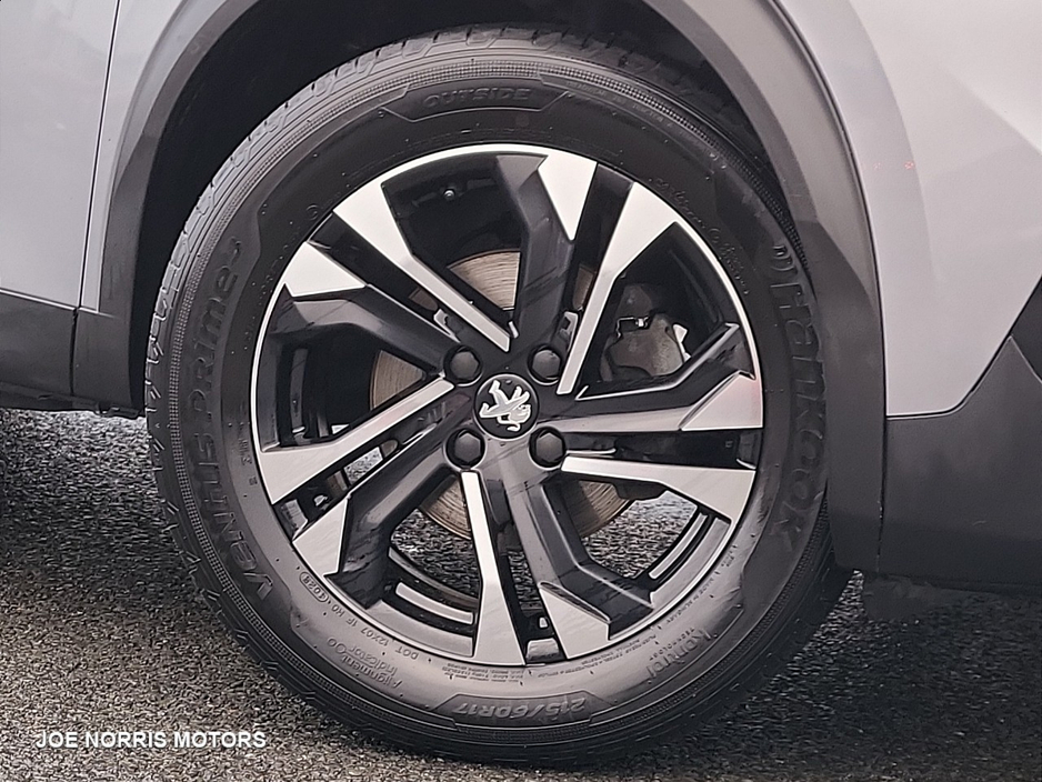 2022 Peugeot 2008 ALLURE 1.5 BLUE HDI 110 €22,995