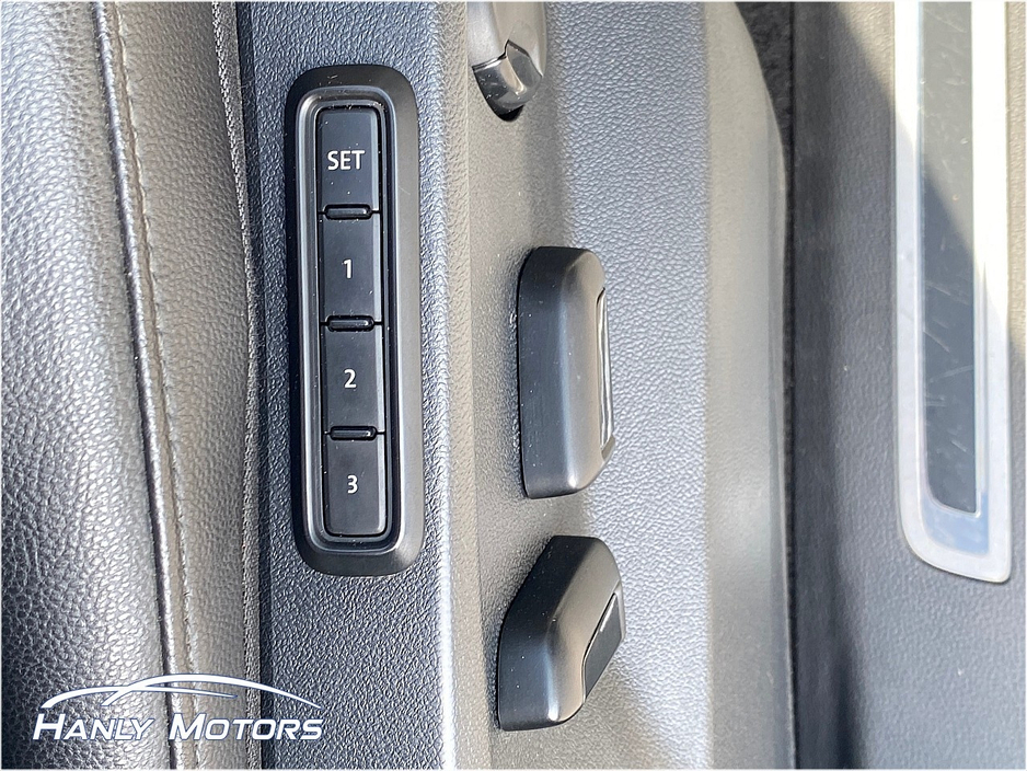 2020 Volkswagen Tiguan - image 29