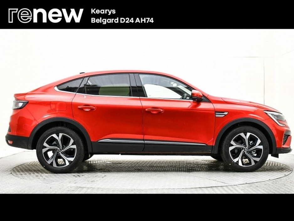 2025 Renault Arkana - image 7