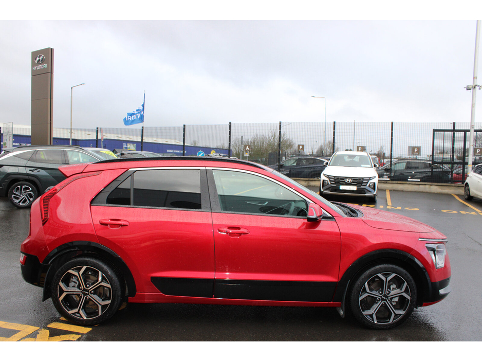 2024 Kia Niro Niro PHEV K4 Black Cladding €34,950