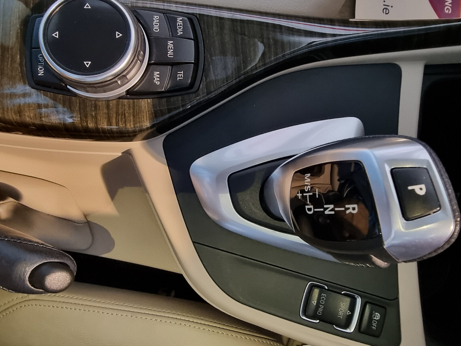 2014 BMW 1 Series - image 19