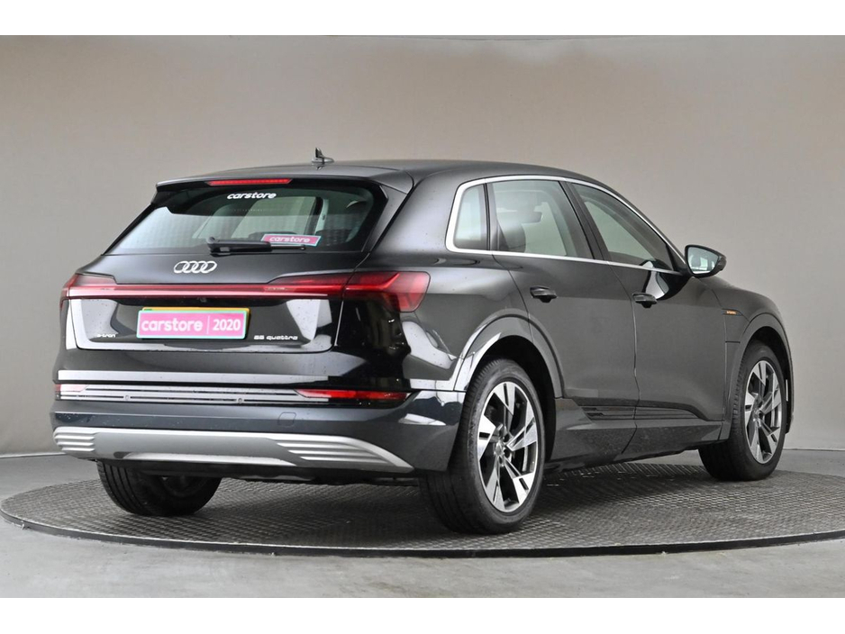 2020 Audi e-tron - image 9