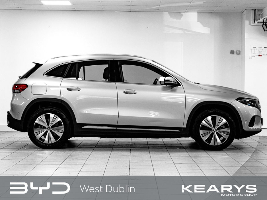 2023 Mercedes-Benz EQA - image 3