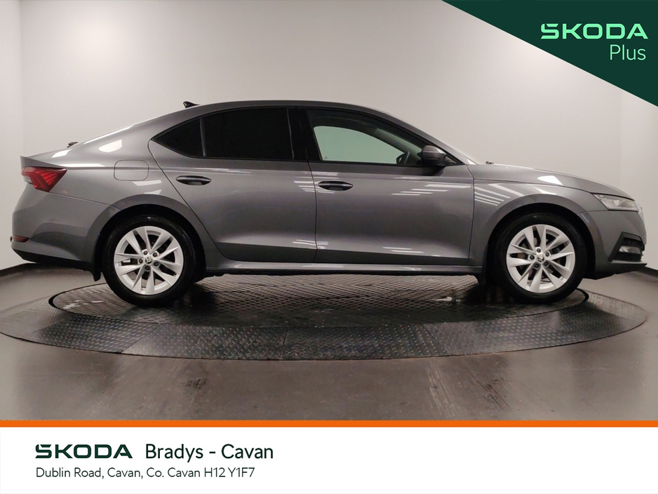 2024 Skoda Octavia - image 11