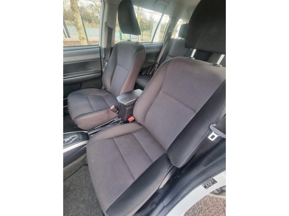 2015 Toyota Corolla 2015 TOYOTA COROLLA FIELDER HYBRID AUTO €8,990 €8,990