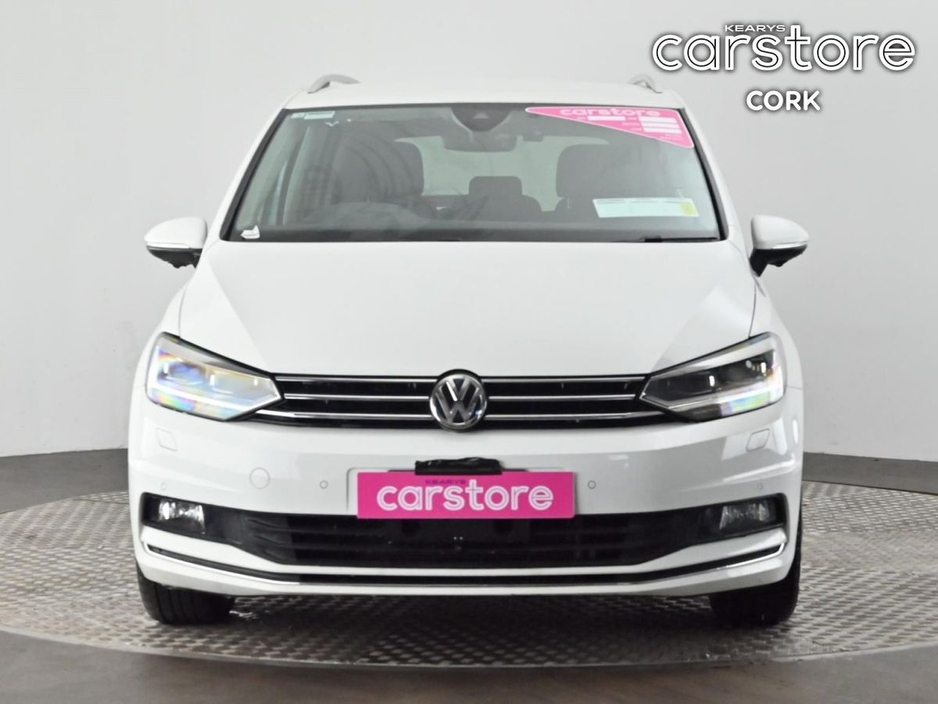 2020 Volkswagen Touran - image 8
