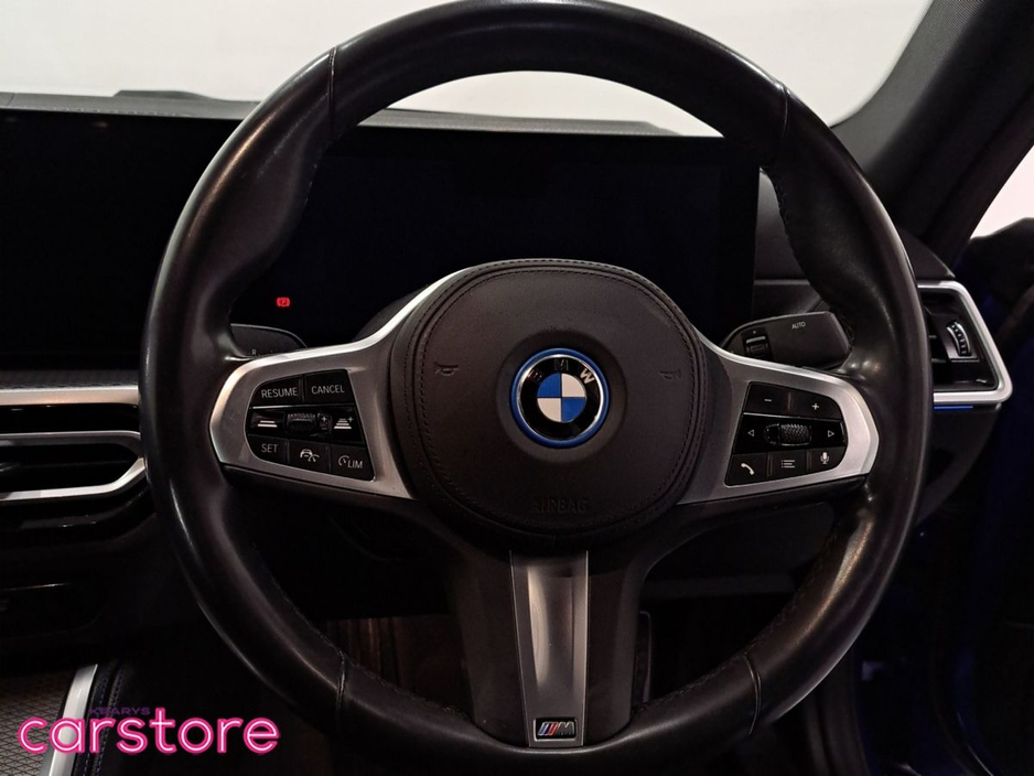 2022 BMW i4 - image 19