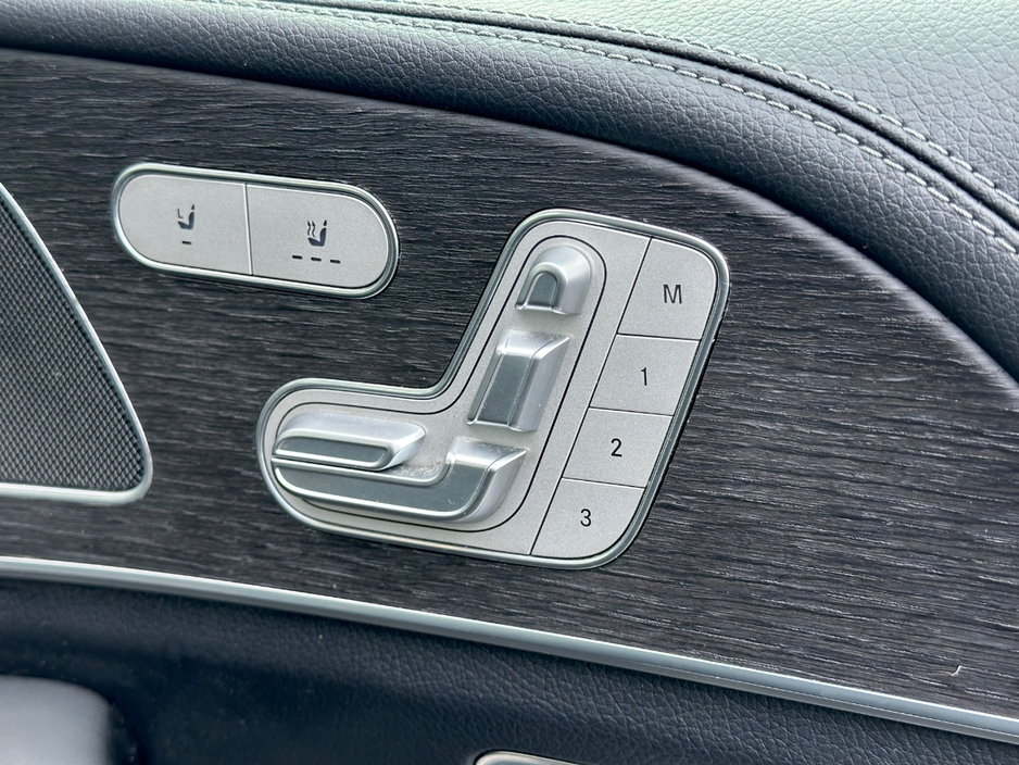 2021 Mercedes-Benz GLE Class - image 11