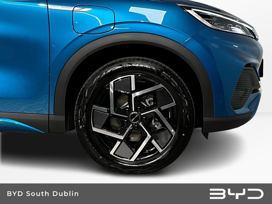 2026 BYD ATTO 3 - image 5