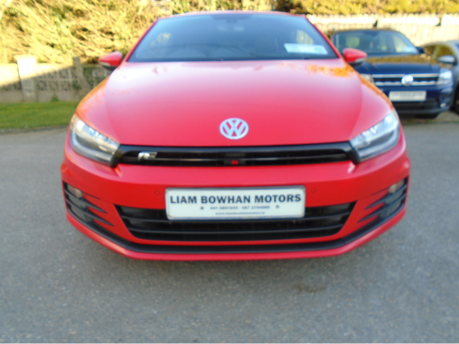 2017 Volkswagen Scirocco - image 4