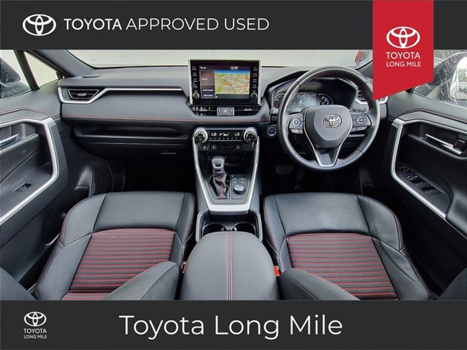 2022 Toyota Rav4 - image 6