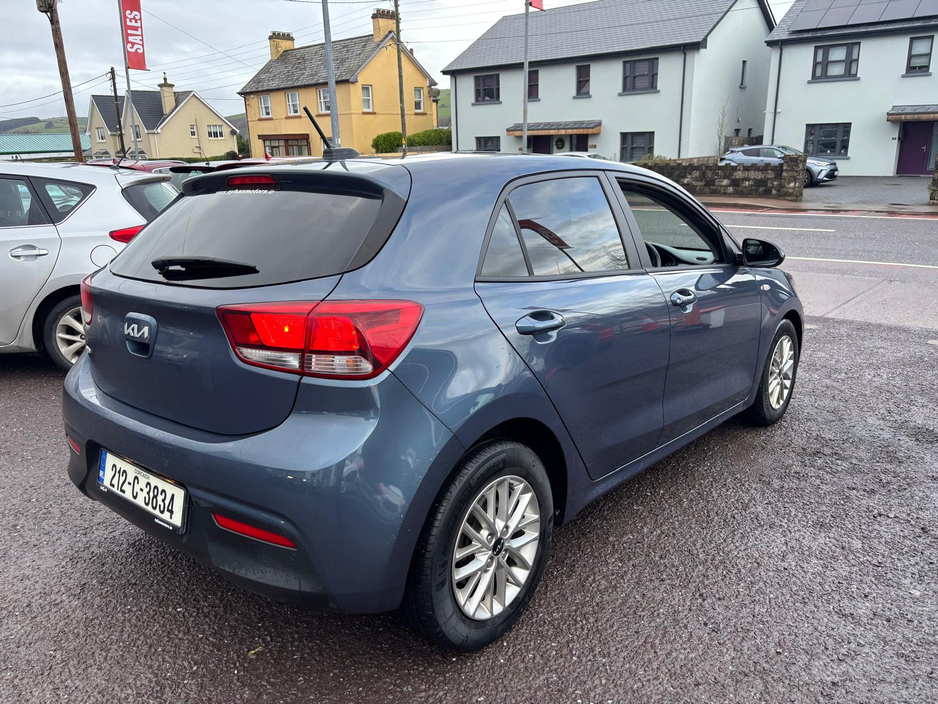 2021 Kia Rio PETROL    5DR  LOW  MILEAGE