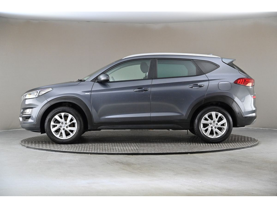 2020 Hyundai Tucson - image 5