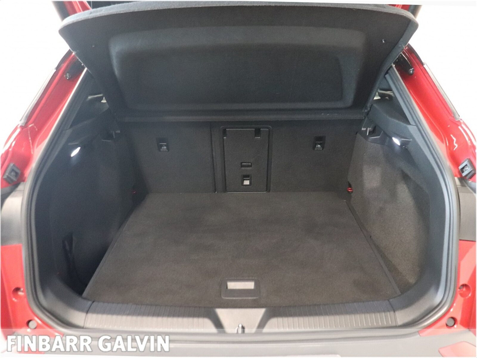 2023 Volkswagen ID.4 - image 15