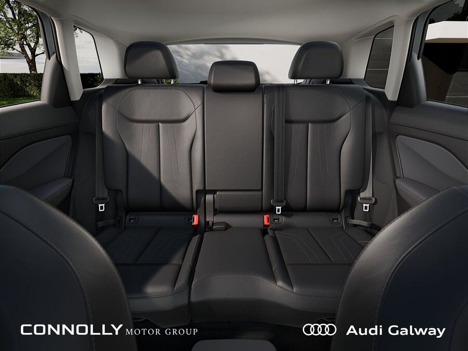 2026 Audi Q5 - image 6