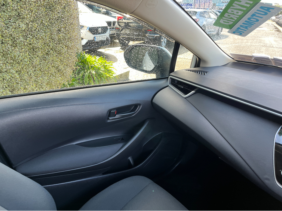 2022 Toyota Corolla - image 15