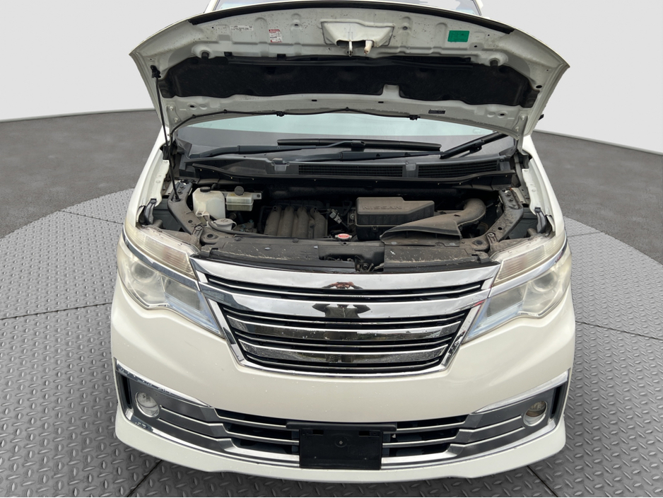 2014 Nissan Serena 2014 Nissan Serena Self Charging Hybrid Automatic 8 Seater €11,950