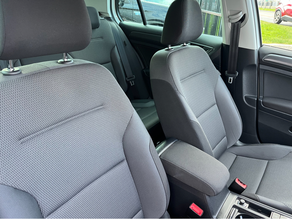 2018 Volkswagen Golf 1.2 TSI 5DR AUTO LOW KMS