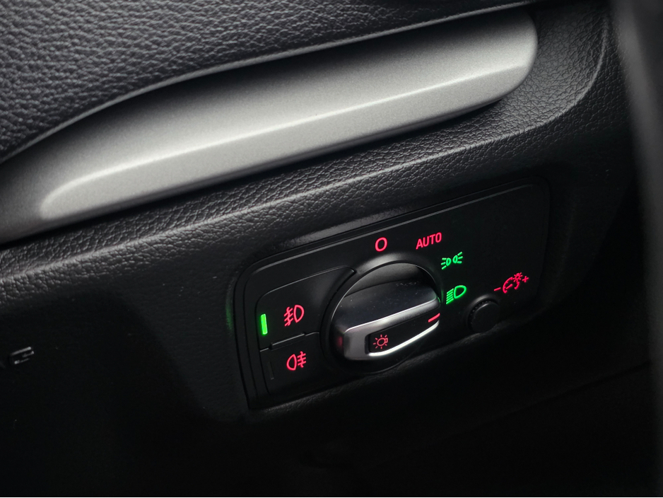 2014 Audi A3 SALOON 1.4 TFSI PRIVACY GLASS REV CAMERA PARKING SENSORS LOW TAX BAND €14,950