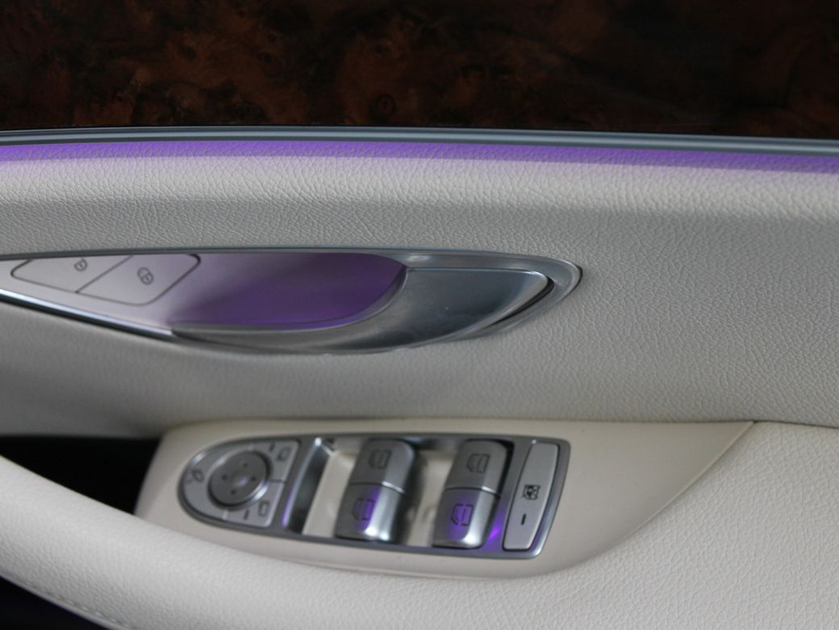 2018 Mercedes-Benz E Class - image 27