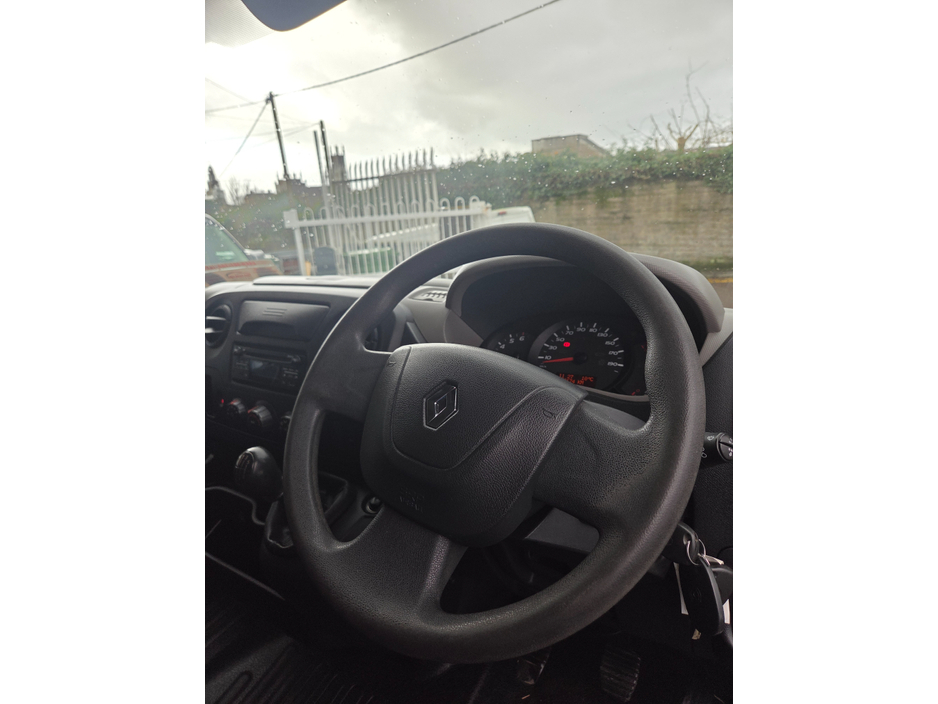 2017 Renault Master FWD MM35 DCI 130 BUSINE BUSINESS+ EU6 €10,000