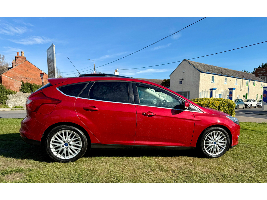 2014 Ford Focus 1.0 ECOBOOST ZETEC 125PS 5DR €5,450