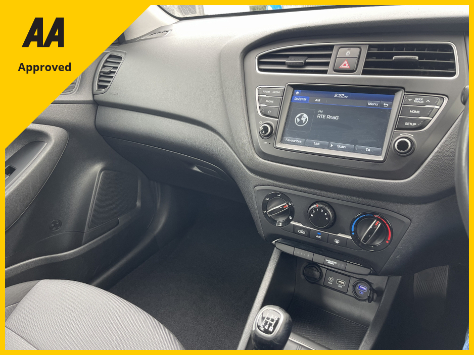 2018 Hyundai i20 - image 8